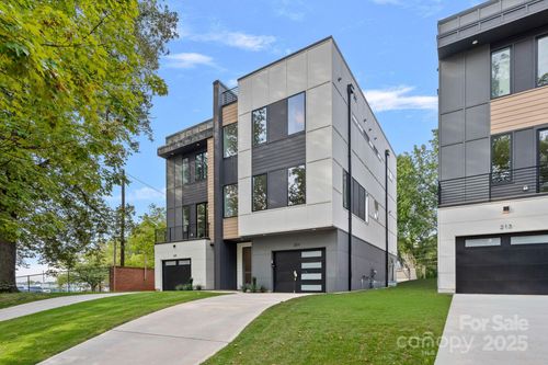 211 Keswick Ave, Charlotte, NC, 28206-3126 | Card Image