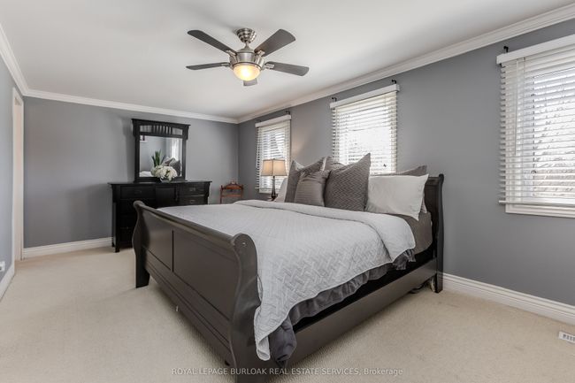 2033 Headon Forest Dr, House other with 5 bedrooms, 4 bathrooms and 2 parking in Burlington ON | Image 23