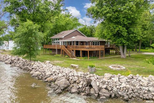 24653 178th St, Pleasant Valley, IA, 52767-1200 | Card Image