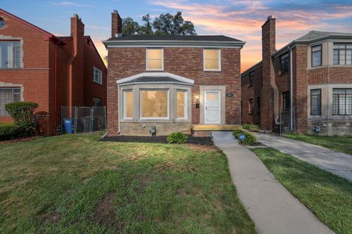 18011 Cherrylawn St, Detroit, MI, 48221-2509 | Card Image