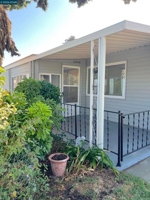 2339 Dalis Dr, Concord, CA, 94520-5423 | Card Image