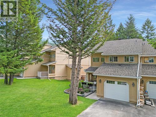 4-4850 Mckay St, Radium Hot Springs, BC, V0A1M0 | Card Image
