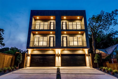 2315 Hawthorne Ave, Dallas, TX, 75219-1012 | Card Image