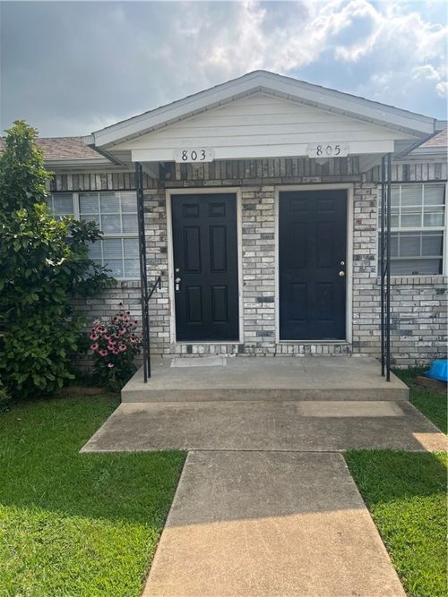 803 E 1st St, Gentry, AR, 72734-9197 | Card Image