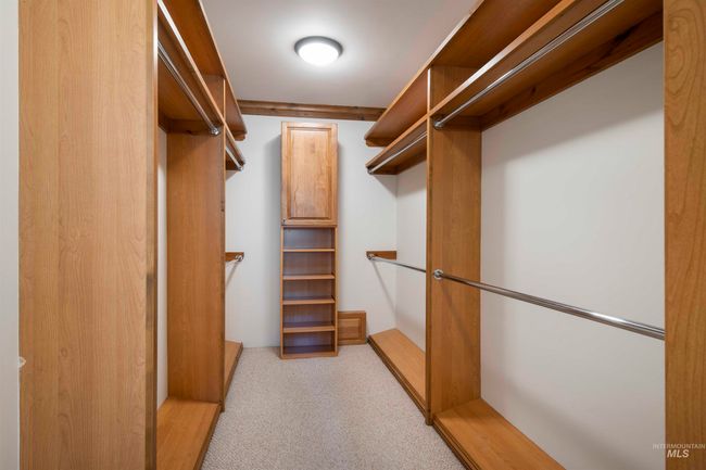 205 Shaun Ln, House other with 4 bedrooms, 5 bathrooms and 2 parking in Hailey ID | Image 16