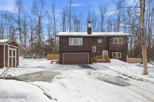 23120 Green Garden Dr, Chugiak, AK, 99567-5436 | Card Image