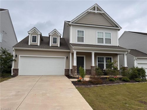 103 Centerpiece Dr, High Point, NC, 27265-1161 | Card Image