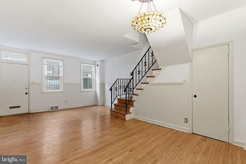 1608 Naudain St, PHILADELPHIA, PA, 19146-1521 | Card Image