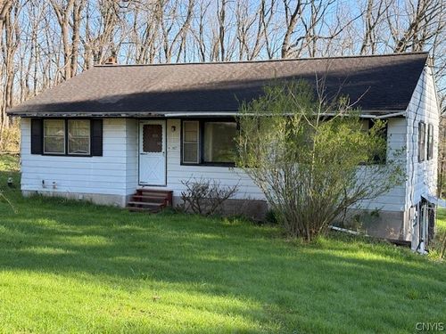 3927 Cody Rd, Cazenovia, NY, 13035-3100 | Card Image