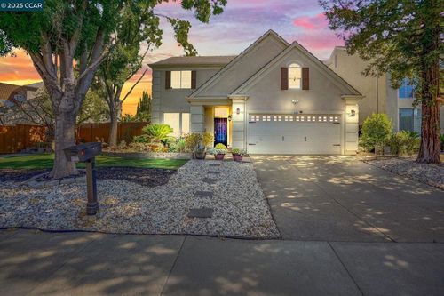 601 Burwood Way, Antioch, CA, 94509-6528 | Card Image