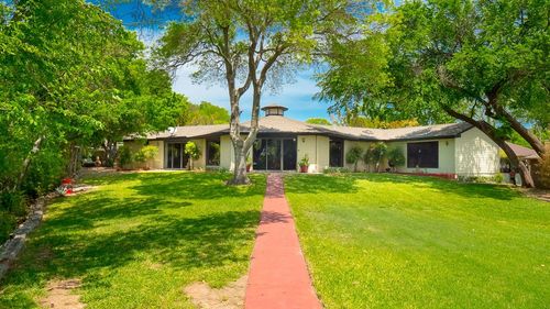 705 Camelot Ct, Willow Park, TX, 76087-9220 | Card Image