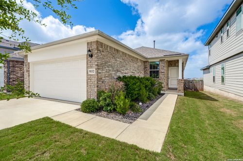 9532 Griffith Run, Converse, TX, 78109-4501 | Card Image