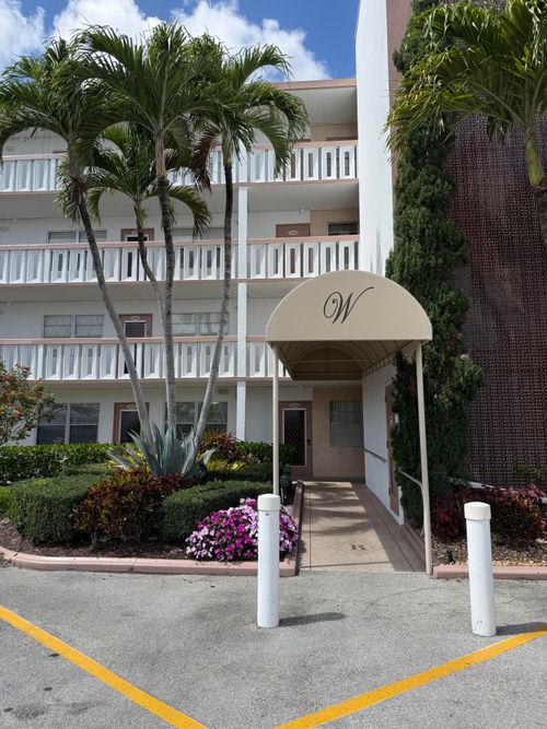 4022 Wolverton E, Boca Raton, FL, 33434 | Card Image