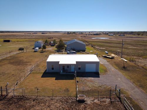 3300 Airport Rd, Tioga, TX, 76271-2724 | Card Image