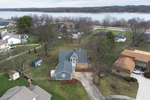 1390 Sugarberry Ct, Westerville, OH, 43081-4533 | Card Image