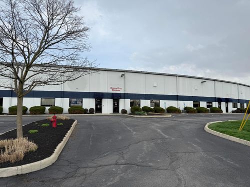 g-2097 London Rd, Delaware, OH, 43015-8470 | Card Image