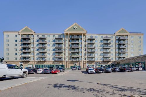 {{alt}} | Card Image