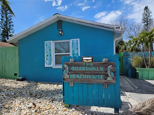 126 119th Ave, TREASURE ISLAND, FL, 33706-5108 | Card Image