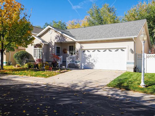 550 E Villager Ln, Midvale, UT, 84047-4635 | Card Image