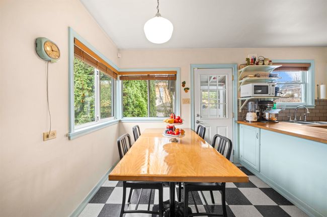 3114 Graveley St, House other with 4 bedrooms, 2 bathrooms and 1 parking in Vancouver BC | Image 12