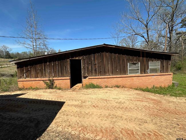 6890 State Highway 294 W, House other with 3 bedrooms, 2 bathrooms and null parking in Alto TX | Image 22