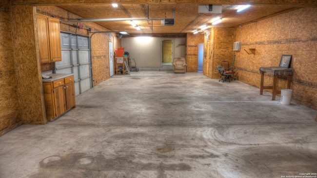 457 N Tomahawk Way, House other with 4 bedrooms, 3 bathrooms and null parking in Concan TX | Image 45