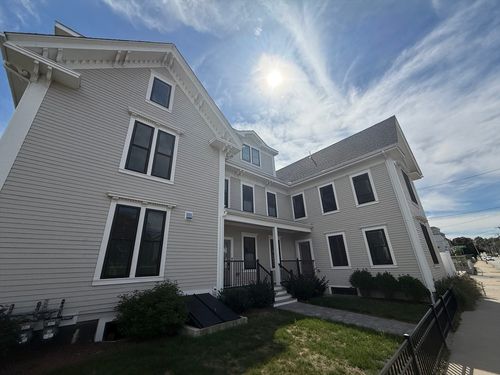 154-154 Summer St, Medford, MA, 02155-4460 | Card Image