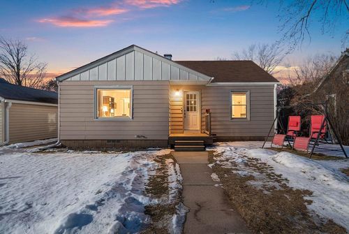 725 Maiden Lane, Shawano, WI, 54166 | Card Image