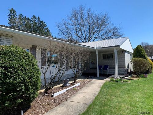 2803 Somerset Ave, Windber, PA, 15963-2238 | Card Image