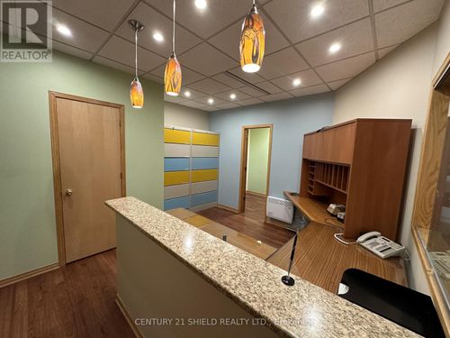 220-820 Mcconnell Ave, Cornwall, ON, K6H4M4 | Card Image