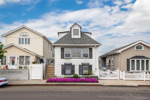 14-11 Cross Bay Blvd, Broad Channel, NY, 11693-1221 | Card Image