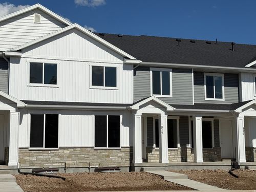 4-817 S 270 E, Smithfield, UT, 84335-2411 | Card Image