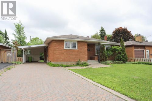 489 Mcnabb St, Sault Ste. Marie, ON, P6B1Z2 | Card Image
