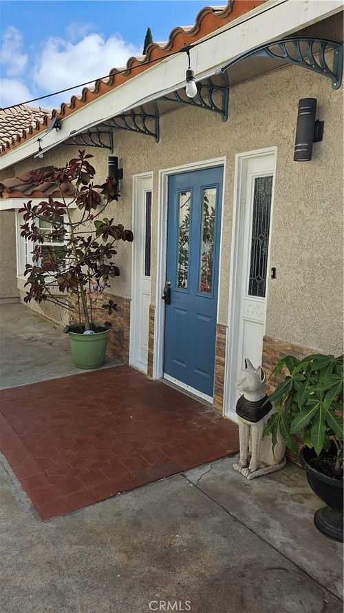 17912 Gridley Rd, Artesia, CA, 90701 | Card Image