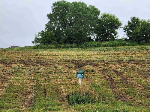 L143 Lucas Ln, Sun Prairie, WI, 53590 | Card Image