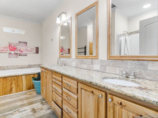 11890 Ranch Road 965, House other with 6 bedrooms, 4 bathrooms and null parking in Fredericksburg TX | Image 20