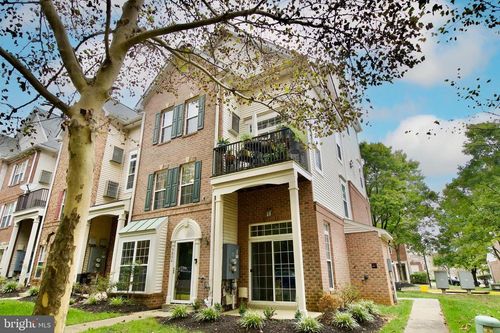 126-9806 Spanish Oak Way, Bowie, MD, 20721-3716 | Card Image