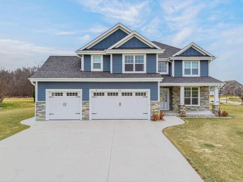 3128 W Hidden Oaks Drive, Franklin, WI, 53132 | Card Image