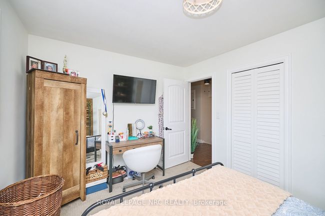 6796 Stokes St, House other with 5 bedrooms, 2 bathrooms and 4 parking in Niagara Falls ON | Image 14