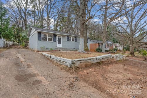 235 Edgegreen Dr, Charlotte, NC, 28217-3424 | Card Image