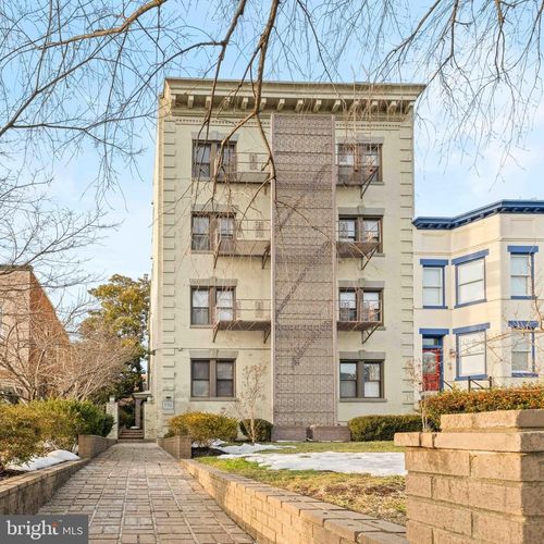 apt-102-116 N Carolina Ave Se, WASHINGTON, DC, 20003-1848 | Card Image