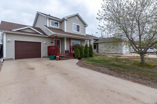 2305 51 Ave, Lloydminster, AB, T9V3H3 | Card Image
