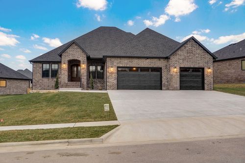 2079 N Silver Charm Avenue, Springfield, MO, 65802 | Card Image