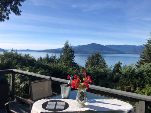 20 Oceanview Rd, Lions Bay, BC, V7W3G7 | Card Image