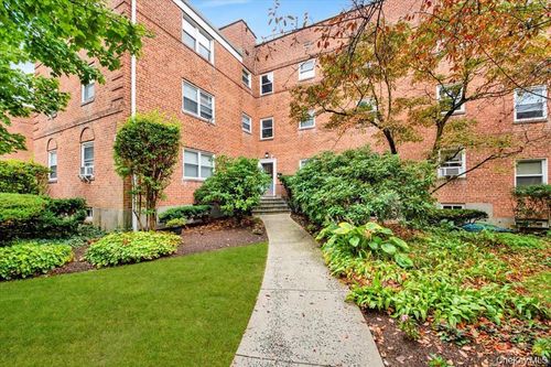 unit-p1-320 S Broadway, Tarrytown, NY, 10591-5426 | Card Image