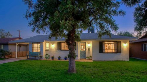 4007 E Heatherbrae Dr, Phoenix, AZ, 85018-4113 | Card Image