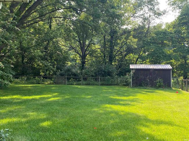 54737 Country Manor Pl, House other with 3 bedrooms, 2 bathrooms and null parking in Elkhart IN | Image 15