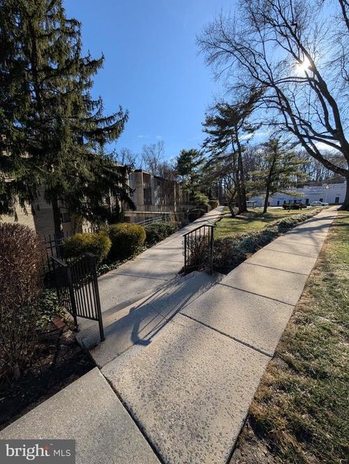 apt-12-12201 Braxfield Ct, ROCKVILLE, MD, 20852-2009 | Card Image