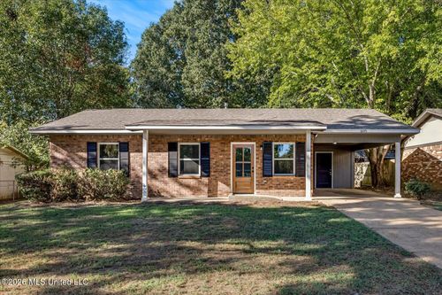 6445 Heather Rd, Horn Lake, MS, 38637-2121 | Card Image