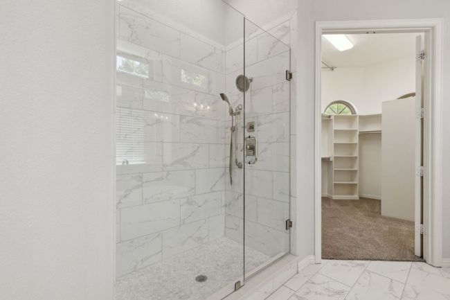 805 Parkwood Ct, House other with 4 bedrooms, 4 bathrooms and 6 parking in Mckinney TX | Image 22